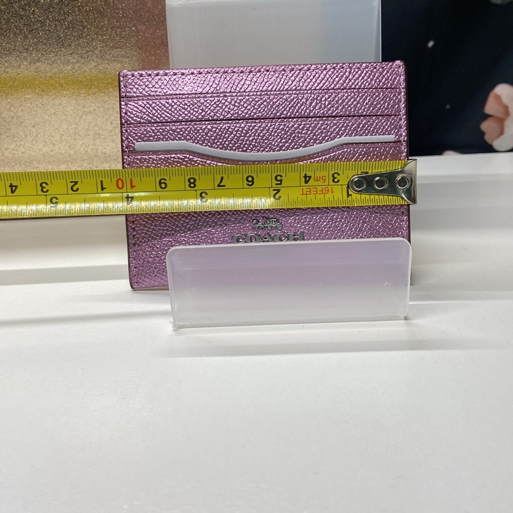 Coach pink metallic card case - Picture 7 of 8